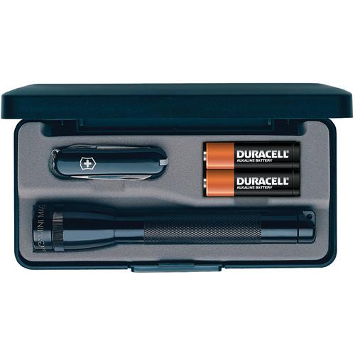 Maglite Mini Maglite 2-Cell AA Flashlight and Classic Swiss Army Knife Combo