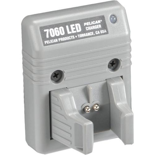 Pelican Desk Dash Charger for 7060 LED Flashlight