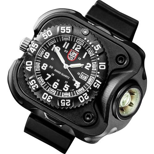 SureFire 2211 Luminox Variable-Output Rechargeable LED