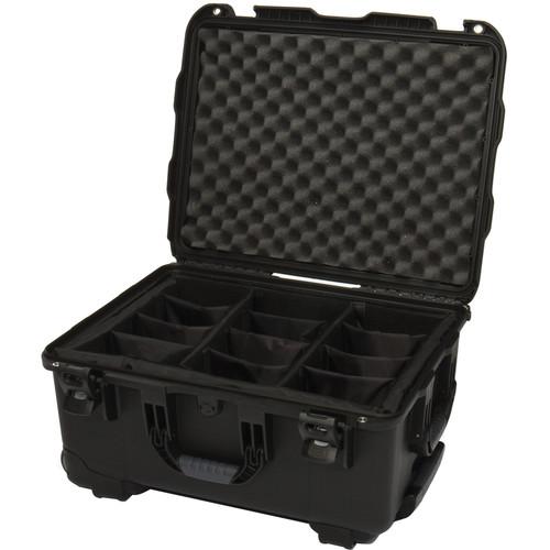 Nanuk 950 Protective Rolling Case with Foam Dividers