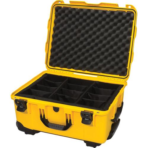Nanuk 950 Protective Rolling Case with Foam Dividers