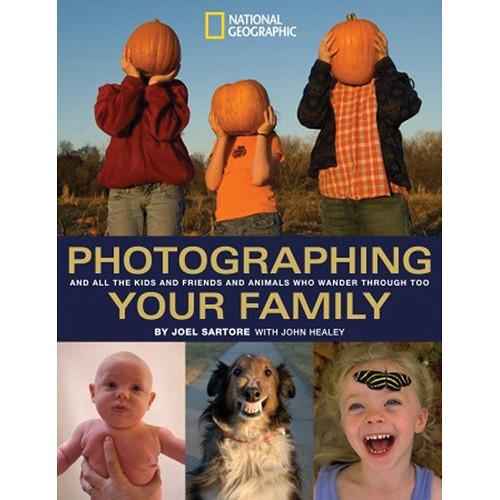 Amphoto Book: Photographing Your Family: And