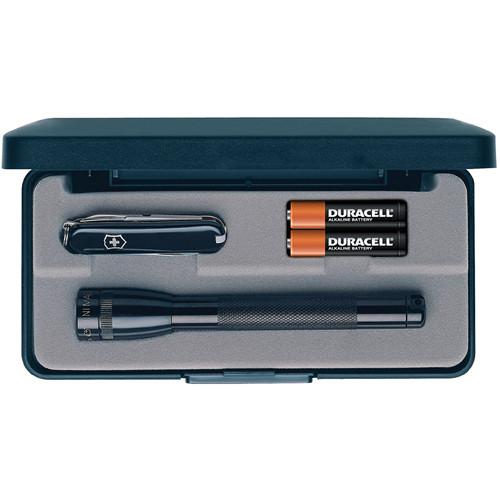 Maglite Mini Maglite 2-Cell AAA Flashlight and Classic Swiss Army Knife Combo