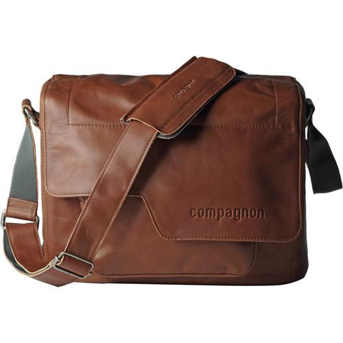 compagnon "the medium messenger" Leather Camera Bag