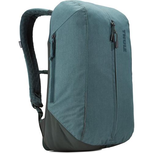 Thule Vea 17L Backpack
