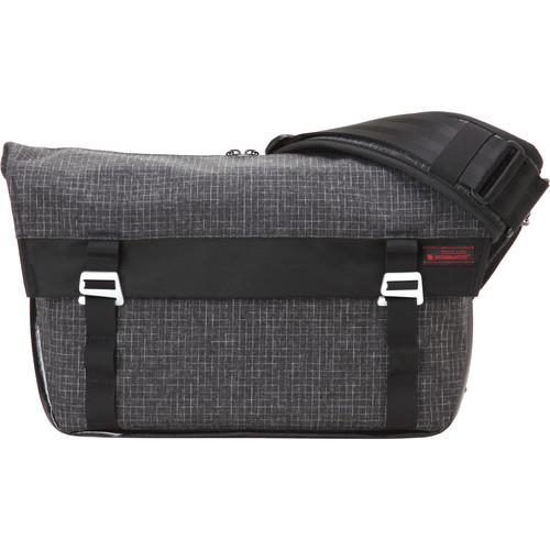 Artisan & Artist RDB-MG100 Camera Messenger Bag