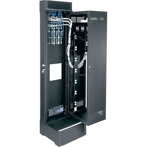 Middle Atlantic SR-24-32 SR Series Pivoting Rack