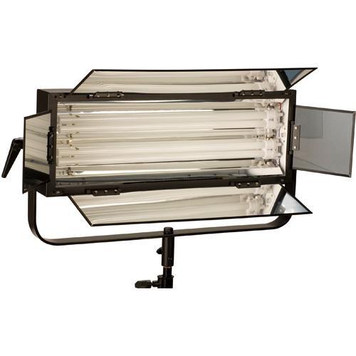 Smith-Victor FLO-110 110W Dimmable Fluorescent 2-Lamp Bank with Barndoors