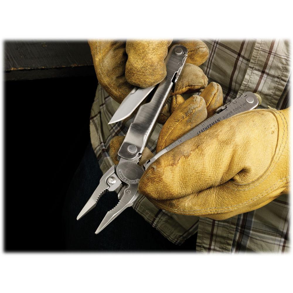 Leatherman Super Tool 300 Multi-Tool with Leather Box Sheath