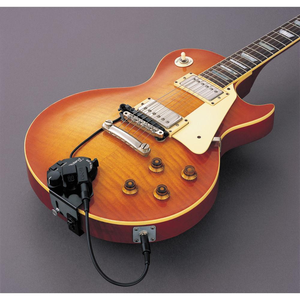 Roland GR-55 Guitar Synthesizer with GK-3 Pickup