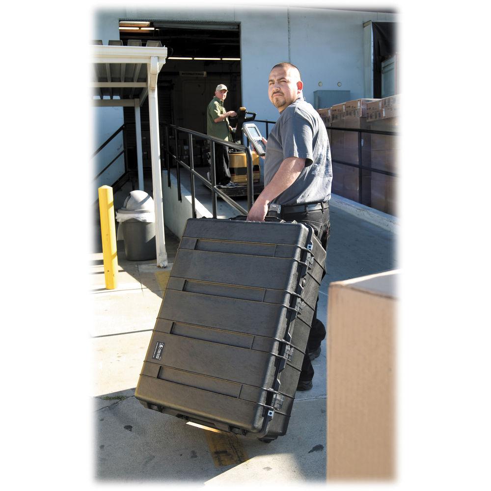 Pelican 1730NF Transport Case without Foam