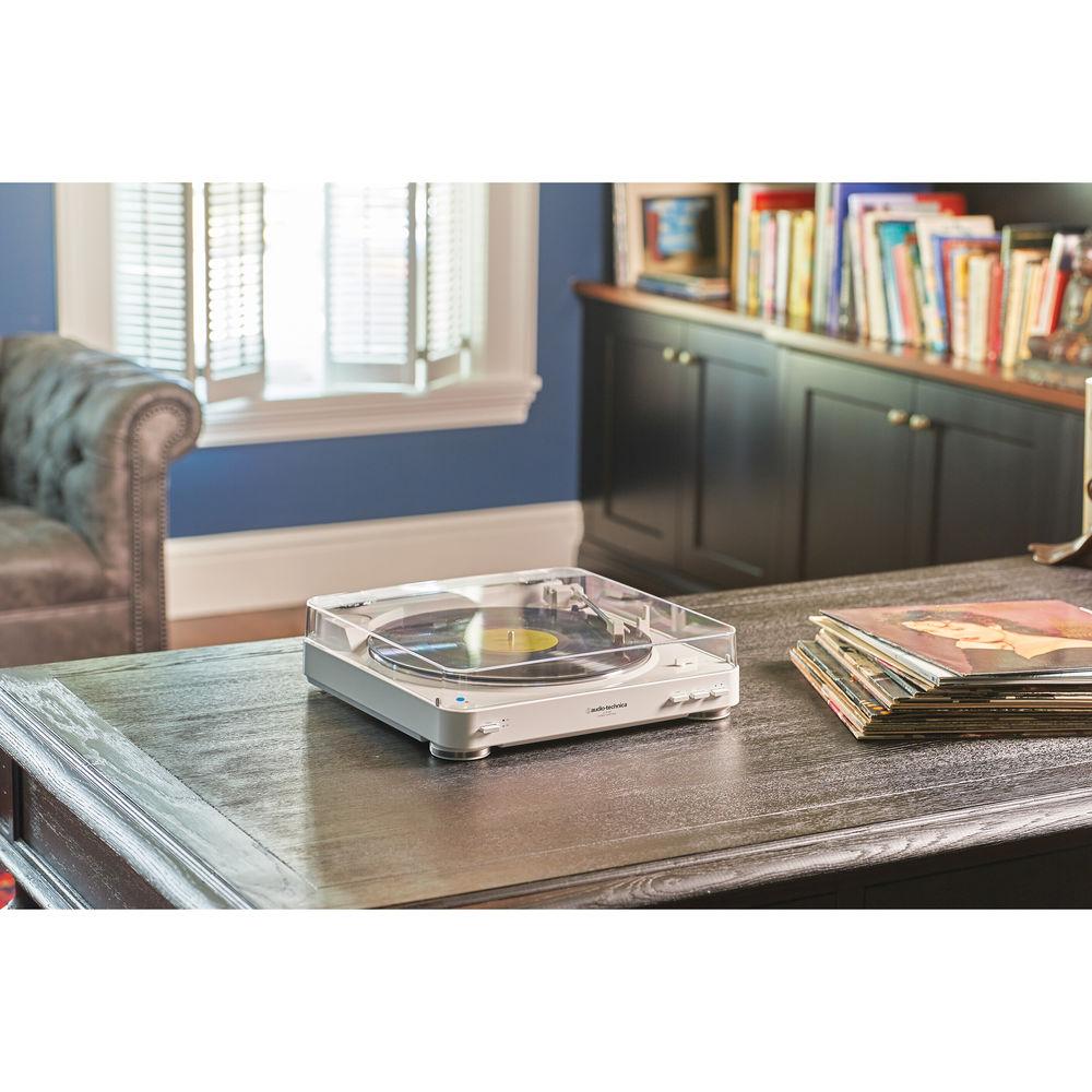 Audio-Technica Consumer AT-LP60 Fully Automatic Belt-Drive Turntable