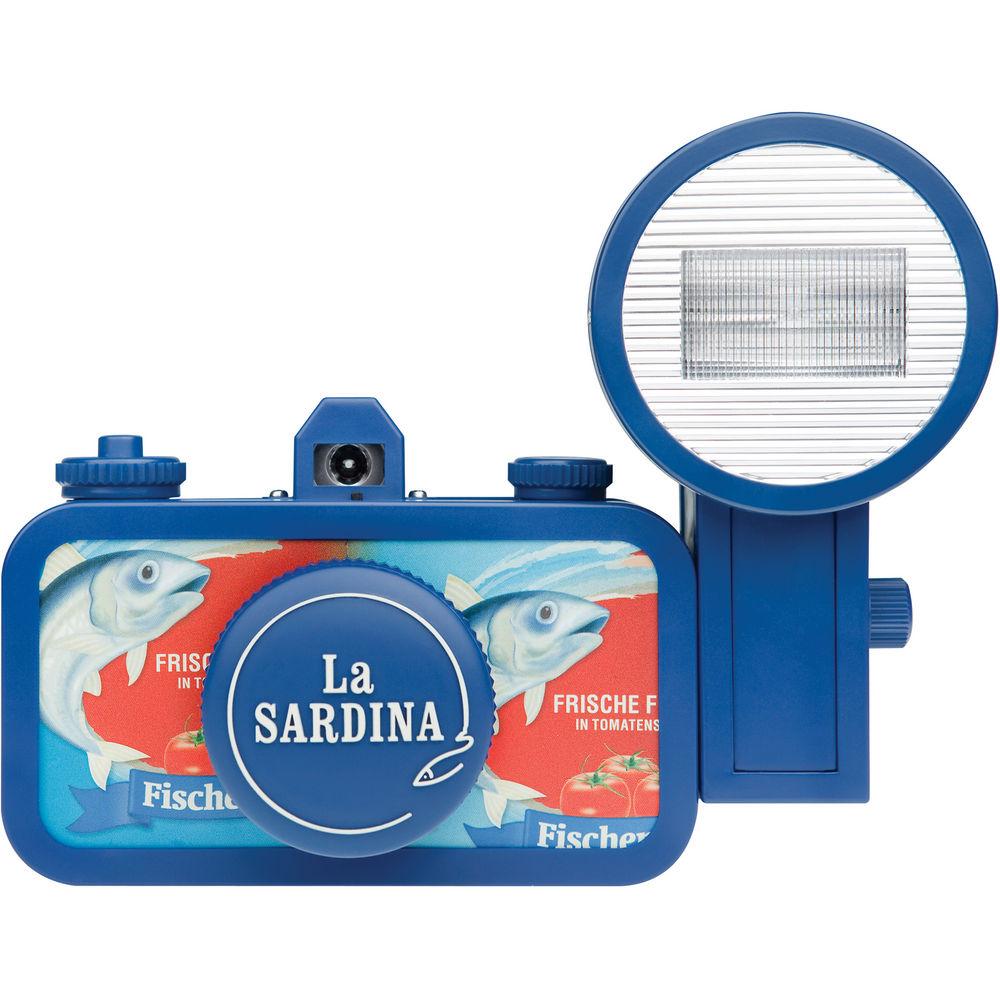 Lomography La Sardina Fischers Fritze Camera with Flash