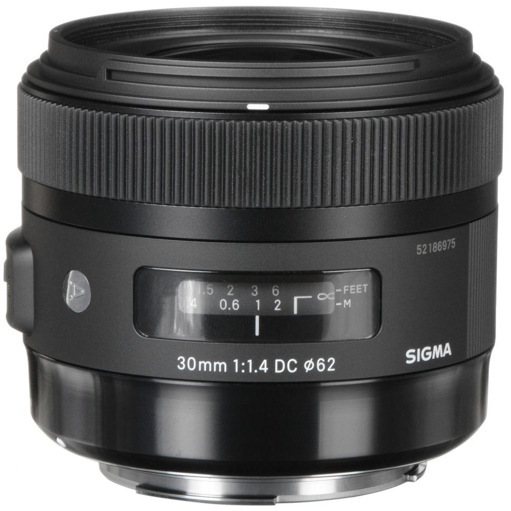 Sigma 30mm f 1.4 DC HSM Art Lens for Canon