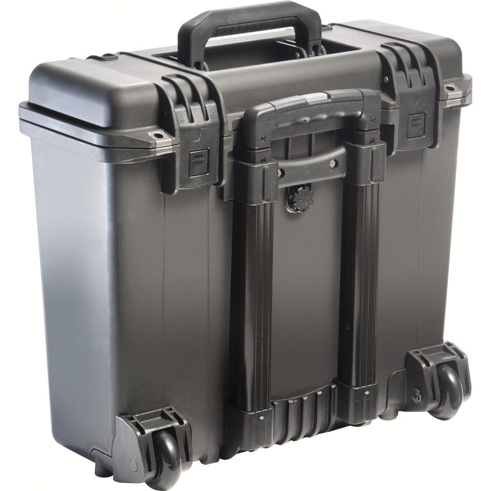 Pelican Storm iM2435 Top Loader Case with Foam