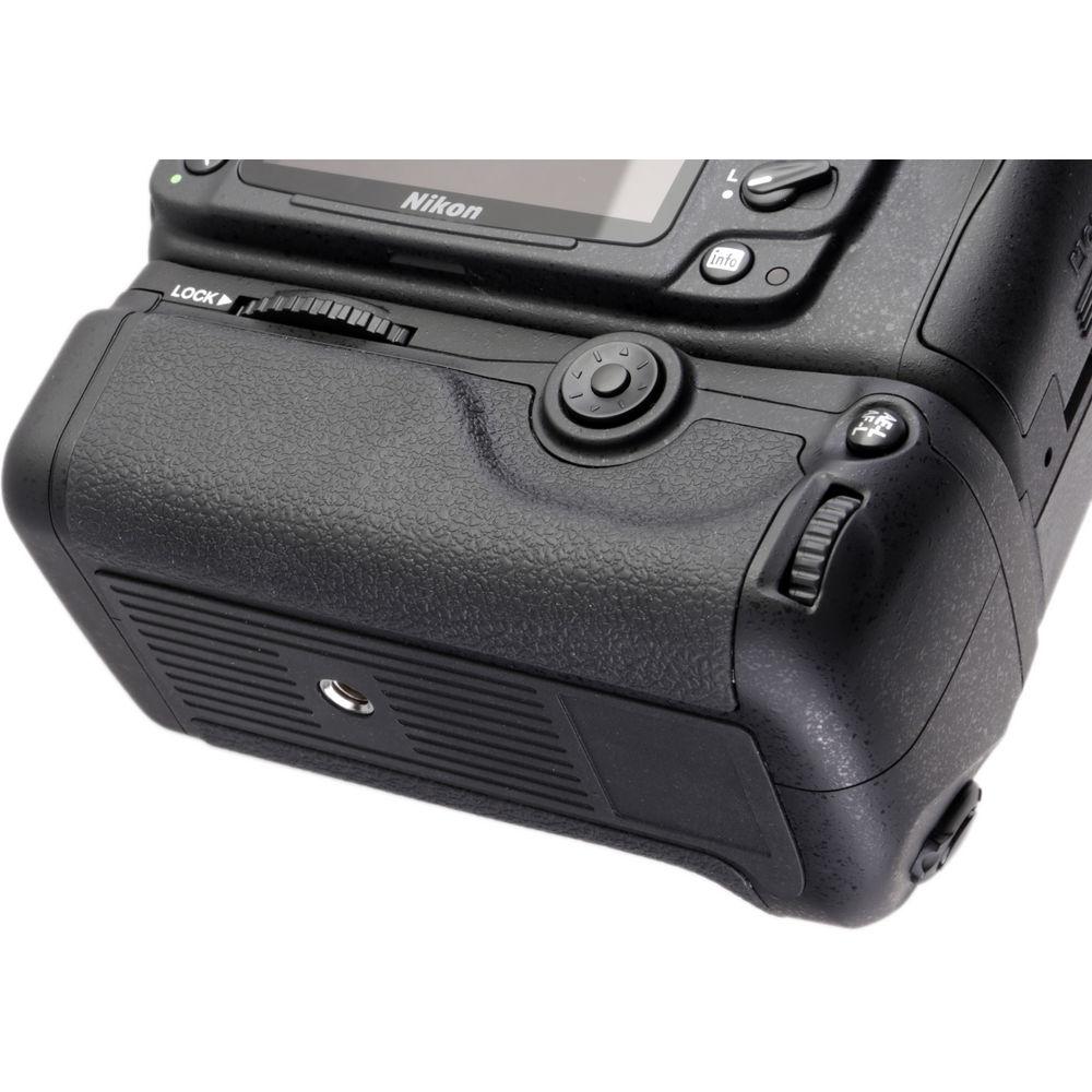 Vello BG-N4.2 Battery Grip for Nikon D7000