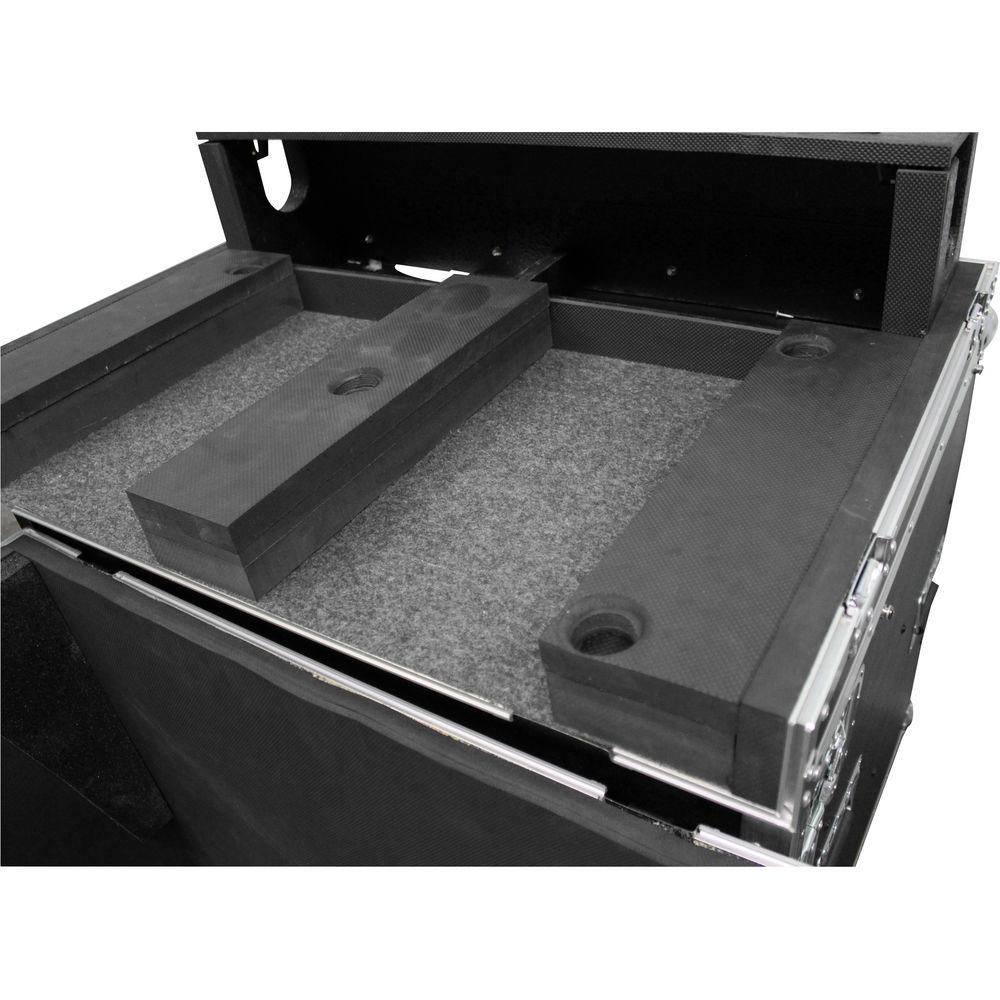 Odyssey Innovative Designs Flight Zone Behringer X32 Case with Doghouse Cable Cover Wheels