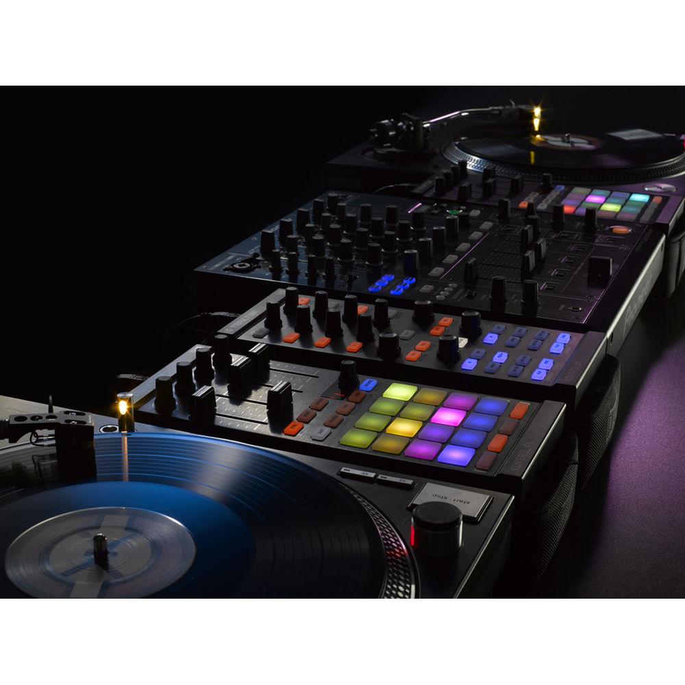 Native Instruments TRAKTOR KONTROL F1 DJ Controller for Remix Decks