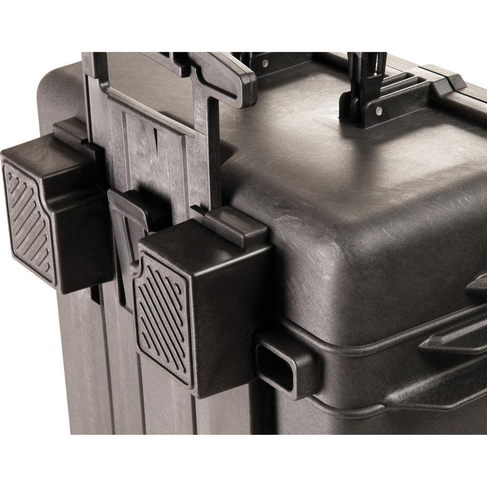 Pelican 1560MNF Case and Mobility Kit without Foam