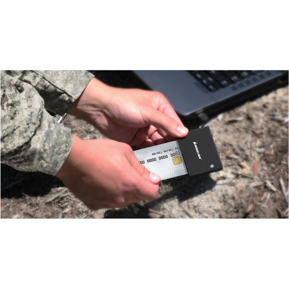 IOGEAR GSR203 Portable Smart Card Reader