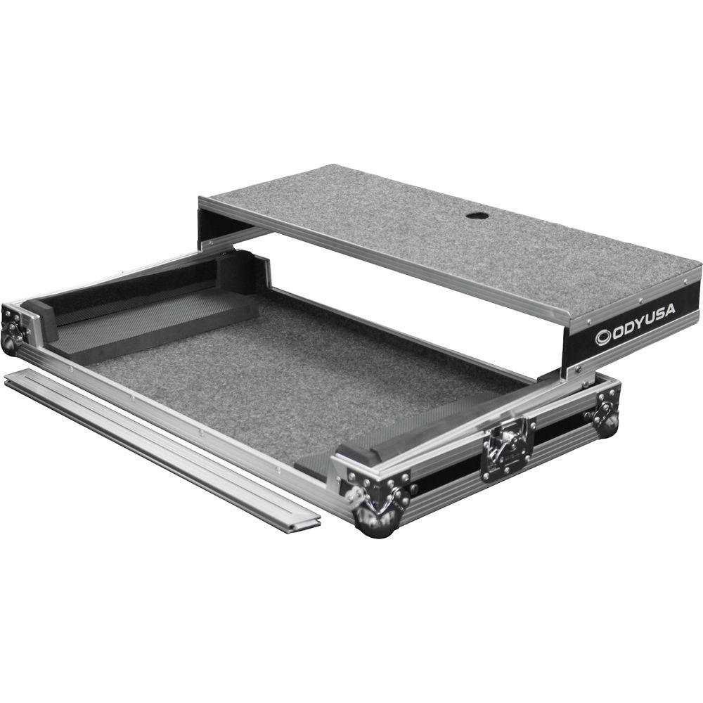 Odyssey Innovative Designs Flight Zone Complete Controller Glide Style Case for Large-Size Universal DJ Controller