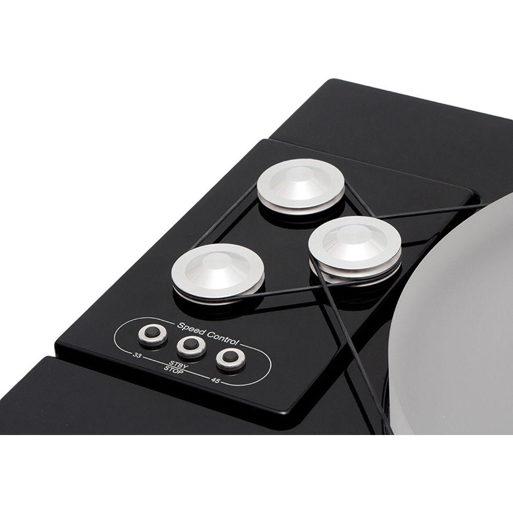 Music Hall mmf-11.1 - Two-Speed Audiophile Turntable