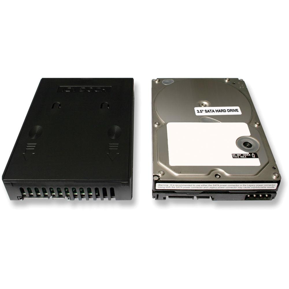 Icy Dock EZConvert 2.5" to 3.5" SATA SSD HDD Converter