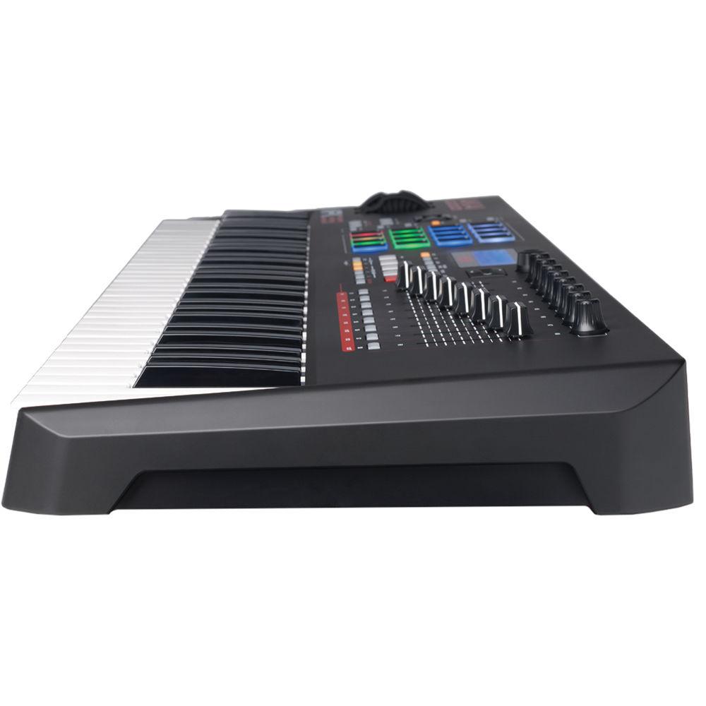 Akai Professional MPK 261 - Performance Keyboard Controller