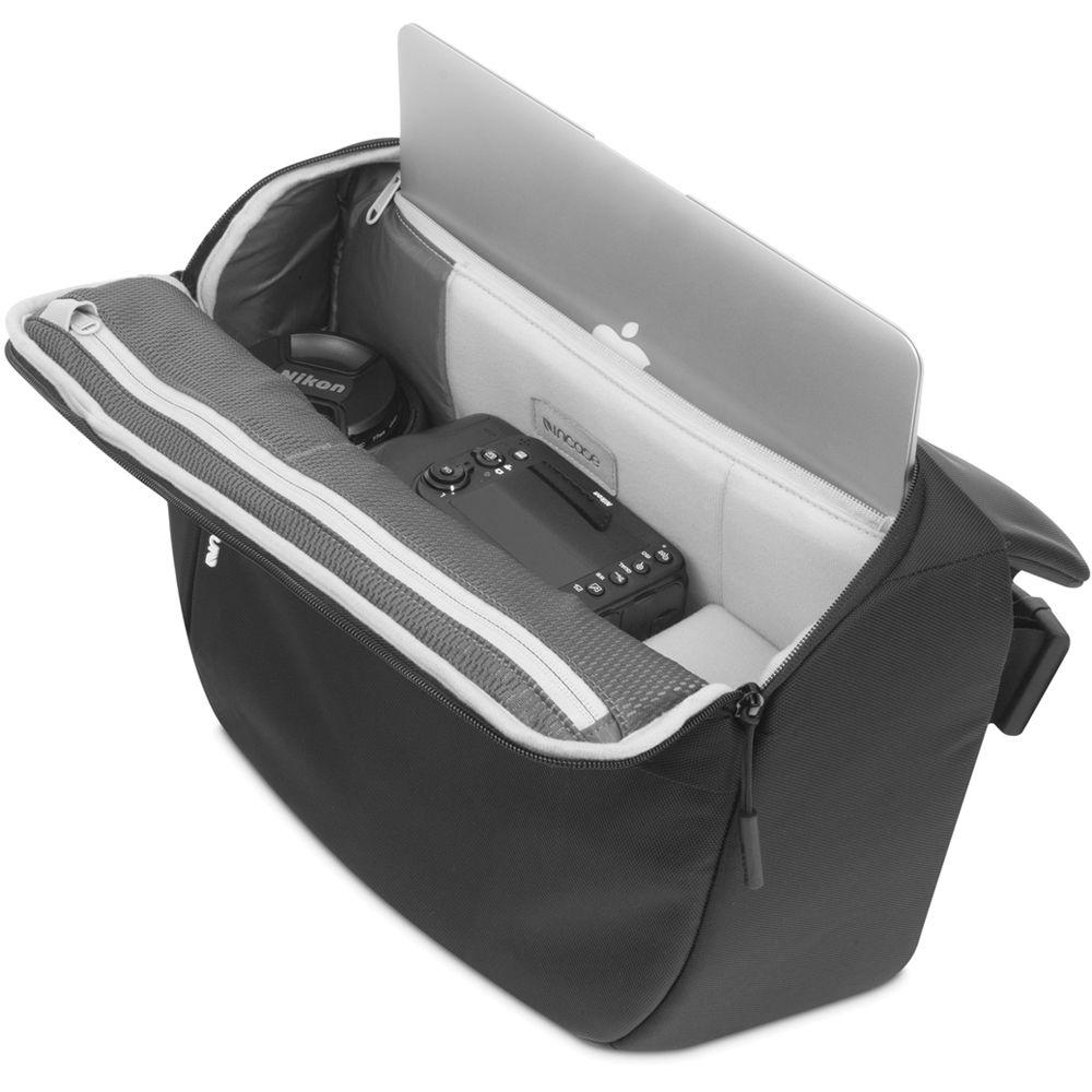 Incase Designs Corp DSLR Sling Pack