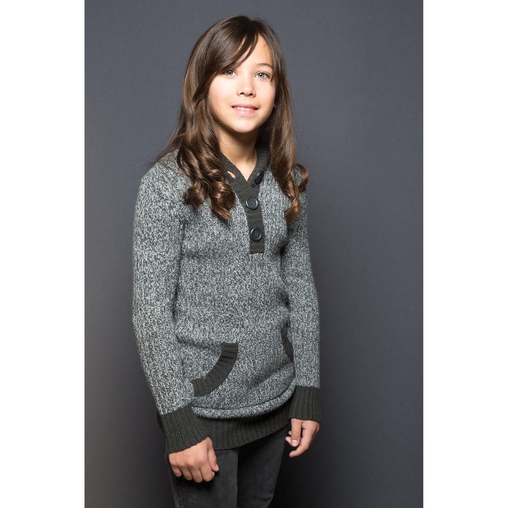 Savage Wrinkle-Resistant Polyester Background