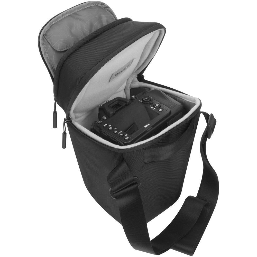 Incase Designs Corp DSLR Case with Shoulder Strap