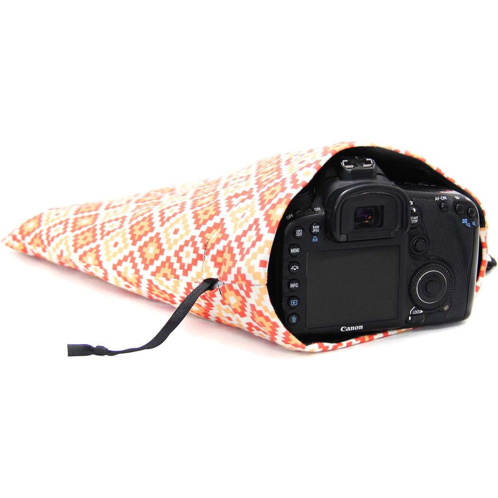Capturing Couture Geovanie Protective Tote Bag for DSLR Camera Body