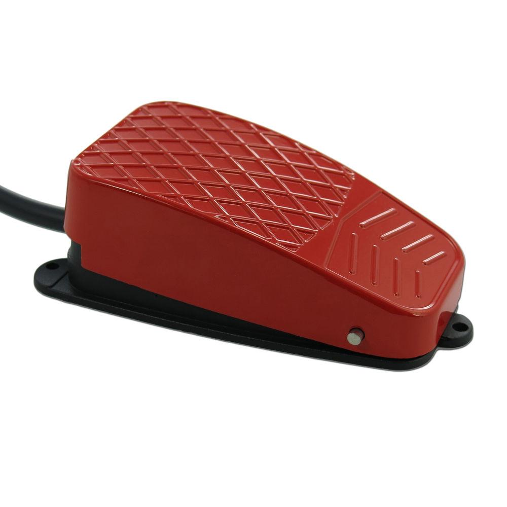 X-keys USB 3 Switch Interface with Red Commercial Foot Switch