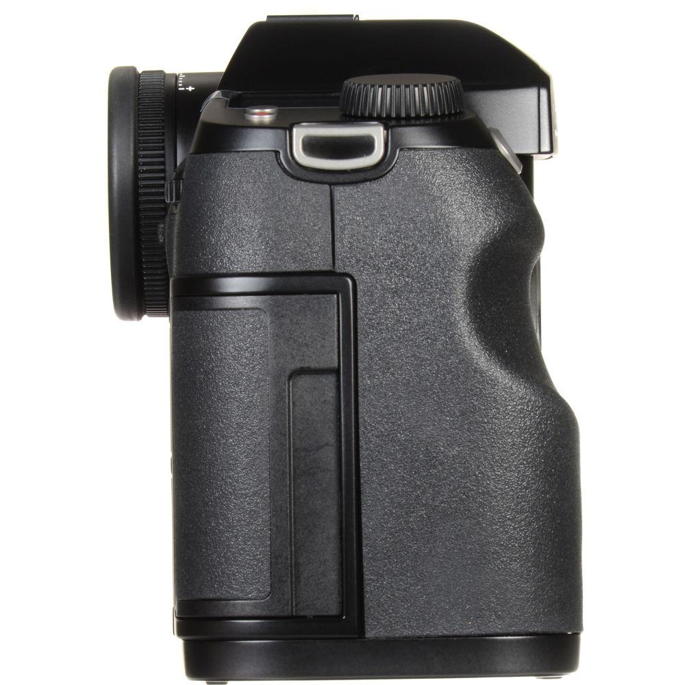 Leica S Medium Format DSLR Camera