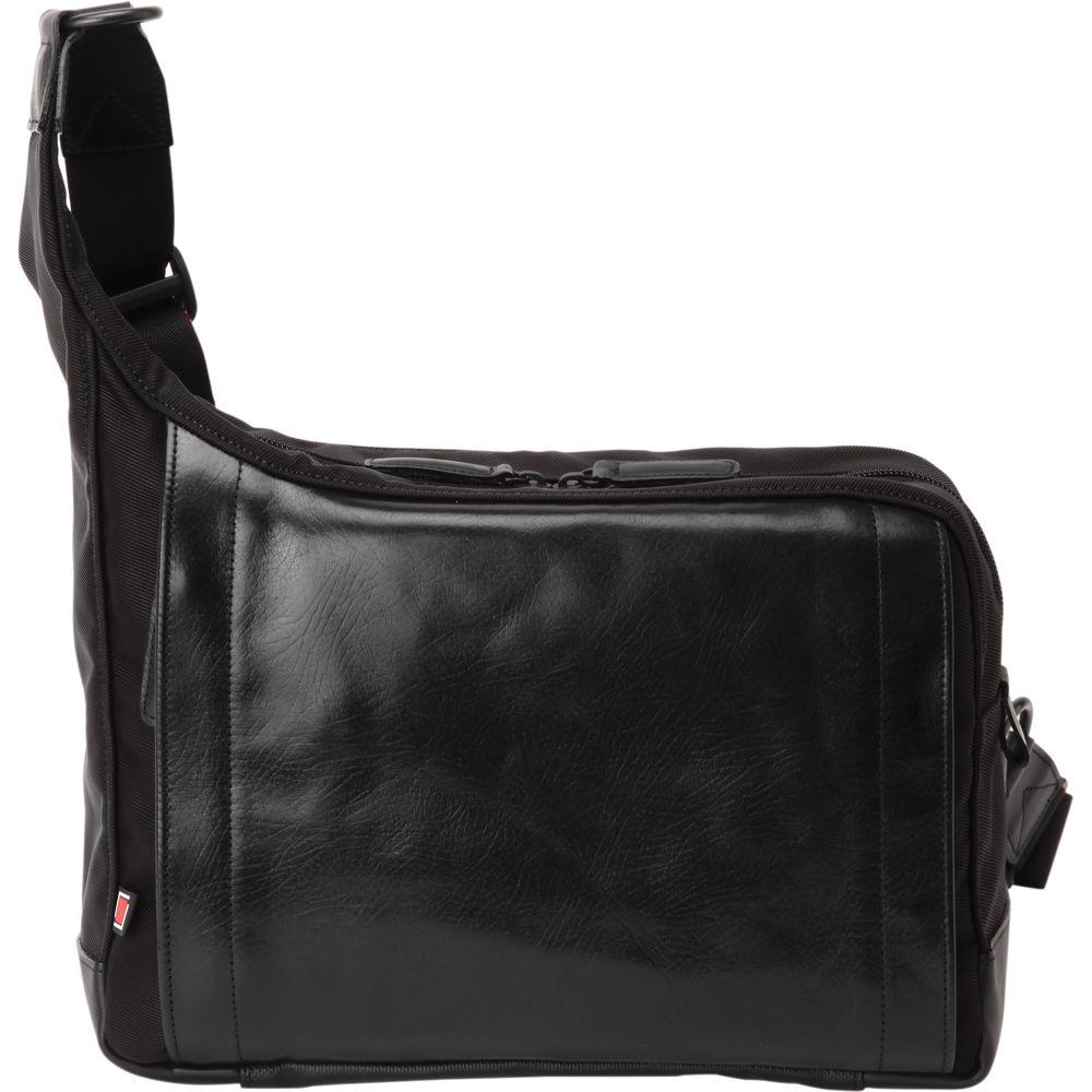 Artisan & Artist RR4-05C Camera Sling Bag