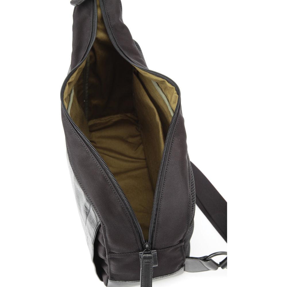 Artisan & Artist RR4-05C Camera Sling Bag