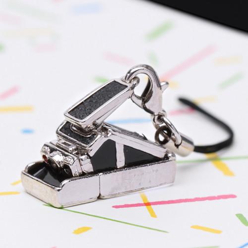 Japan Hobby Tool Miniature Polaroid Camera Charm