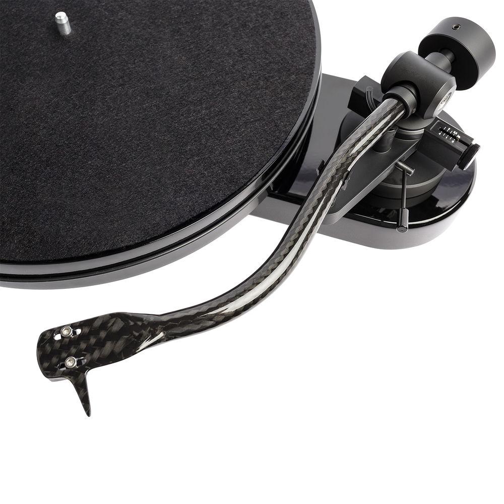 Pro-Ject Audio Systems RPM 1 Carbon Manual Turntable