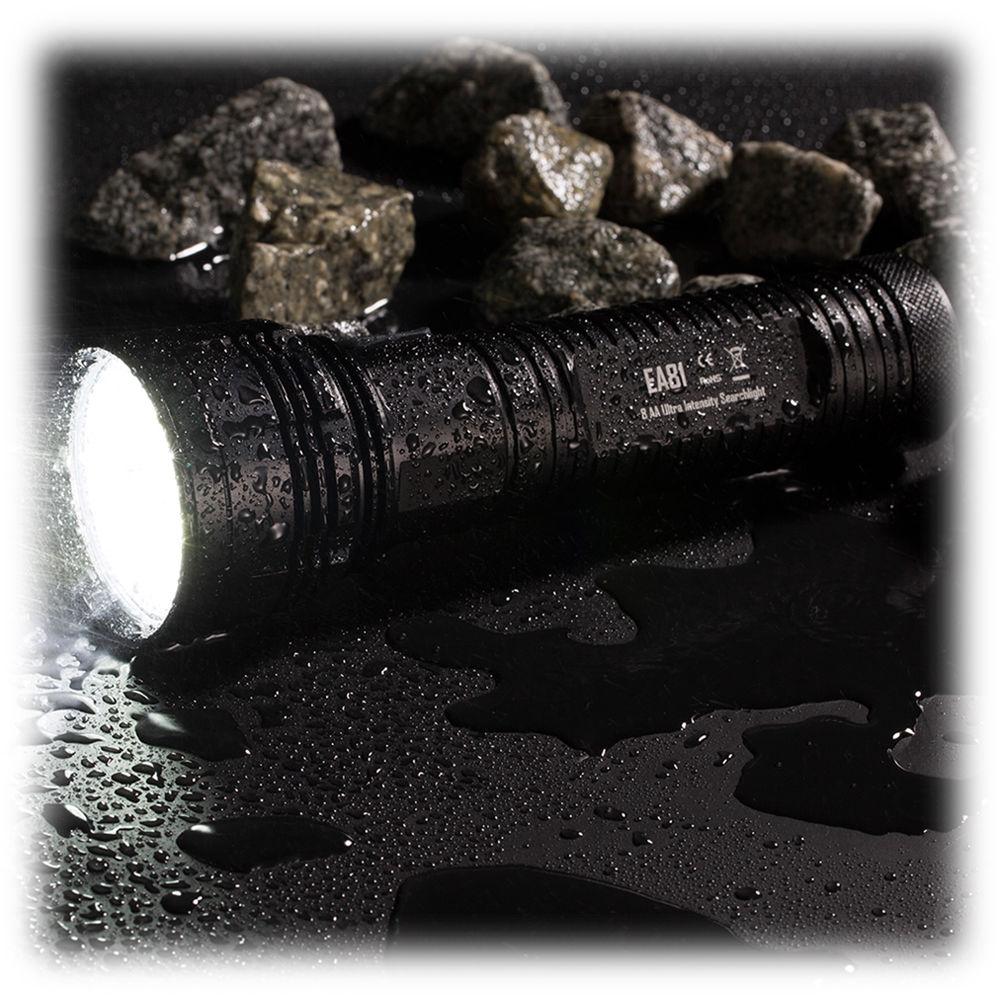 Nitecore EA81 Flashlight With CREE XHP50 LED