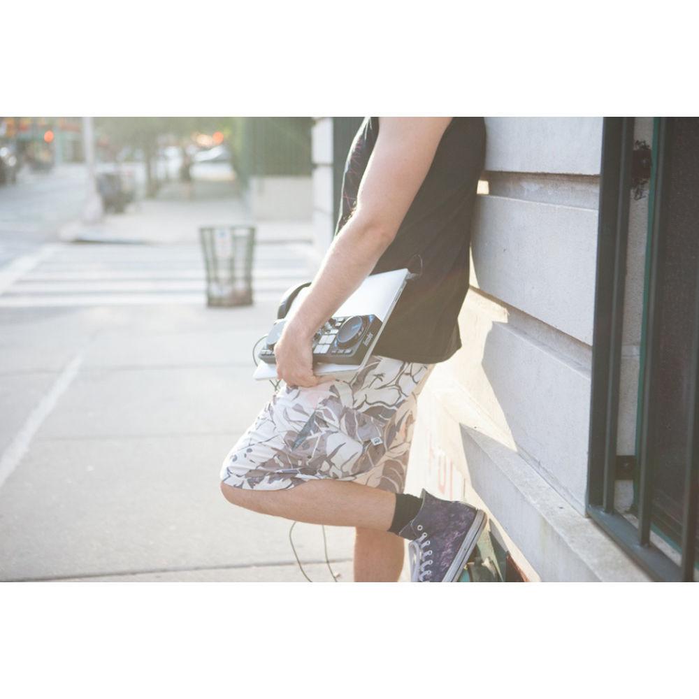 Hercules DJControl Compact - DJ Software Controller