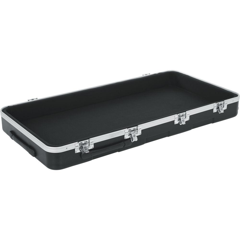Gator Cases G-MIX-22x46 Rolling ATA Mixer Case with Lockable Recessed Latches and Pull-out Handle