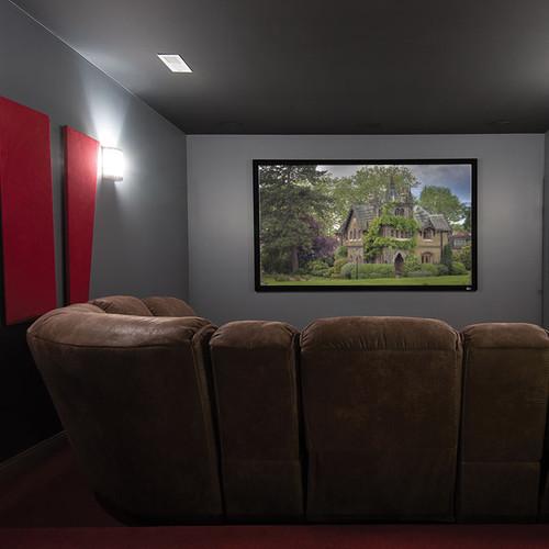 Draper 252084SC Clarion 50 x 67" Fixed Frame Screen with Veltex