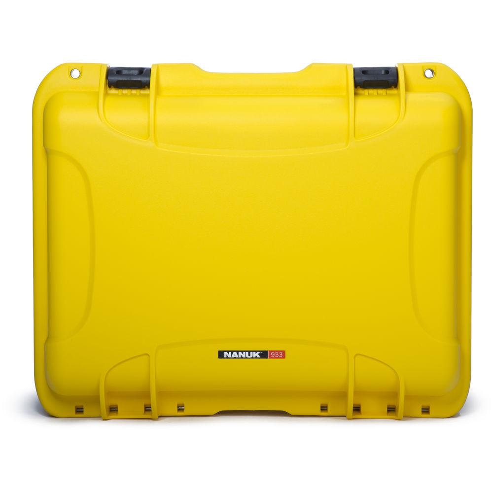 Nanuk 933 Protective Equipment Case with Padded Dividers