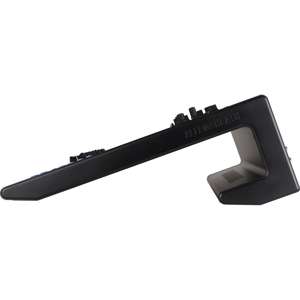 Allen & Heath Qu-24C 30-In 24-Out Digital Mixer