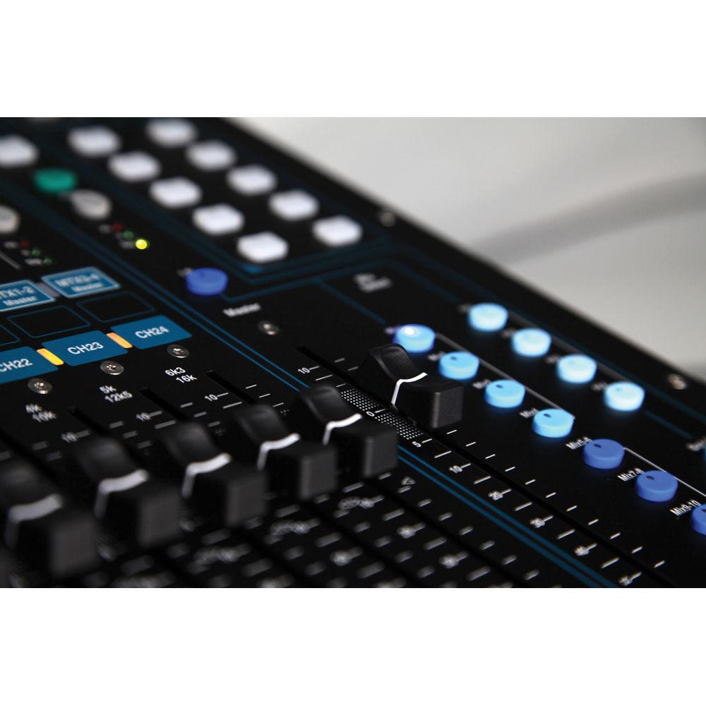 Allen & Heath Qu-24C 30-In 24-Out Digital Mixer