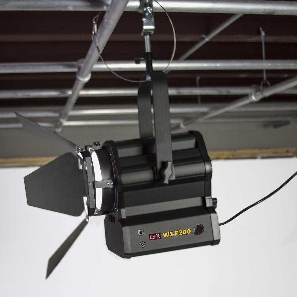 ikan White Star WS-F200 6" Fresnel 200W LED Light
