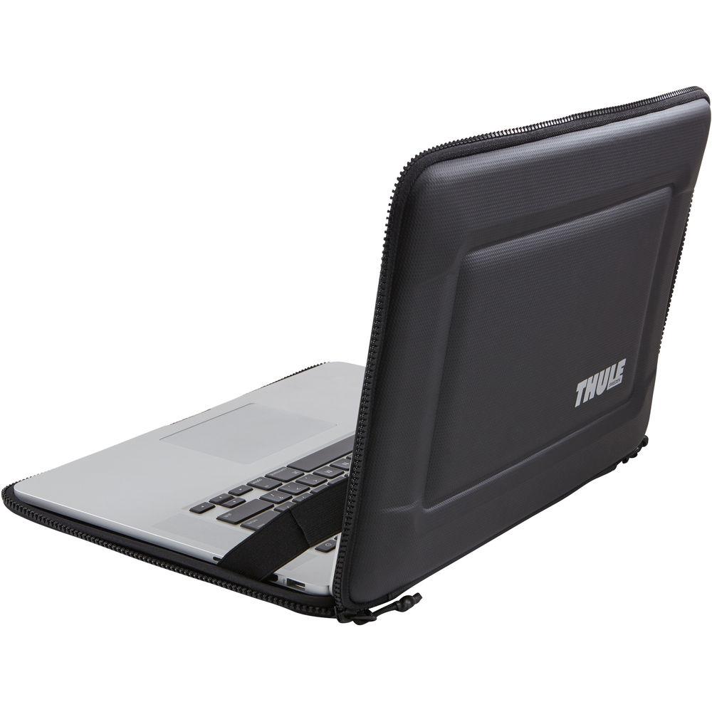 Thule Gauntlet 3.0 15" MacBook Pro Sleeve