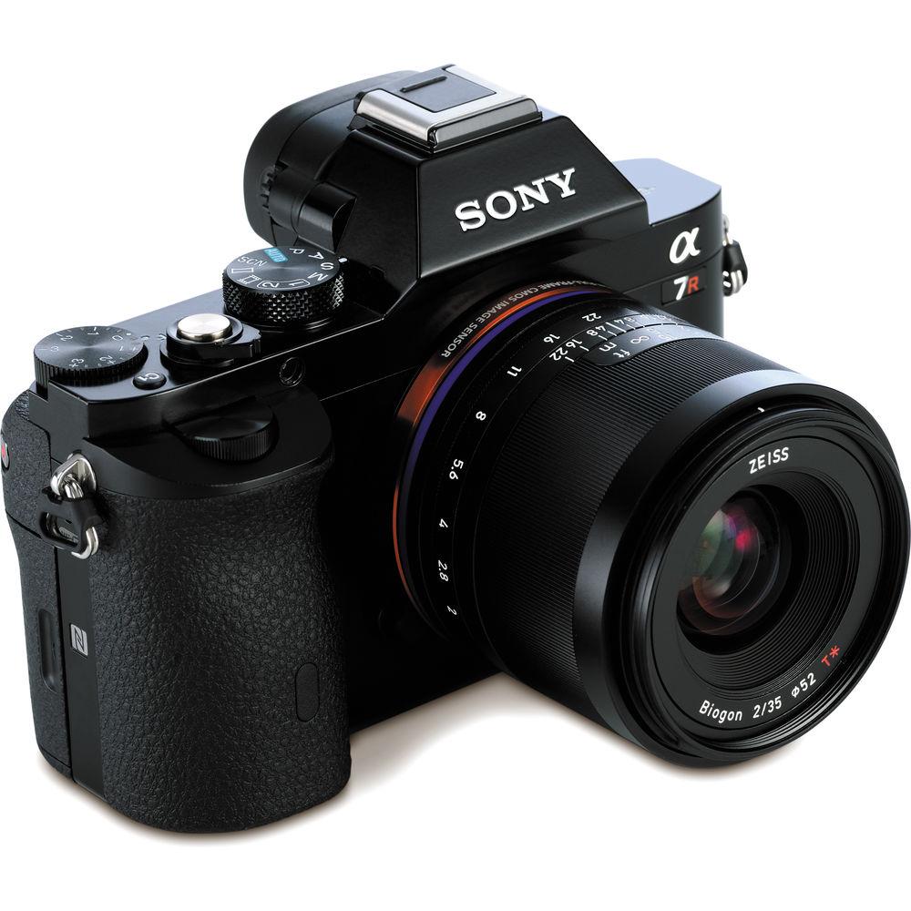 ZEISS Loxia 35mm f 2 Lens for Sony E