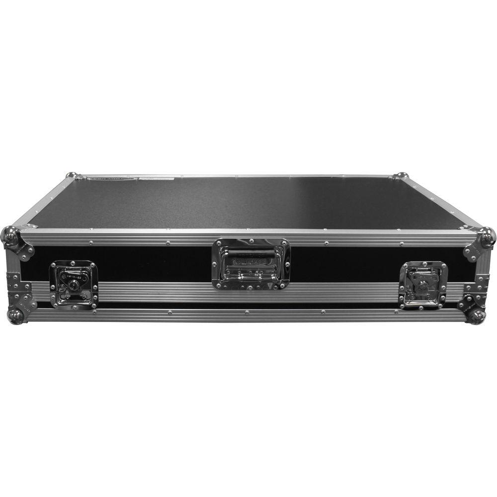 Odyssey Innovative Designs Case with Wheels for Mackie VLZ 3204 Mixing Console