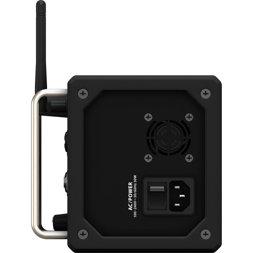 Behringer X Air XR18 18-Input Digital Mixer for iPad Android Tablets with Wi-Fi and USB Recorder